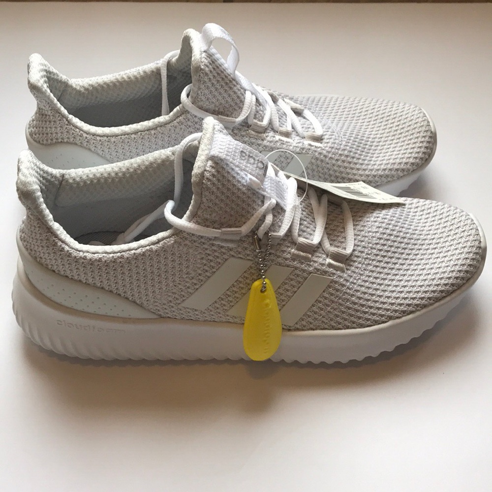 Women’s Adidas Cloudfoam Ultimate Sneakers - Picture 5 of 5
